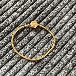 Elegant Pandora Rose Gold Bracelet